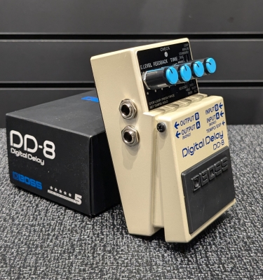 BOSS - DD-8 Digital Delay Pedal 2